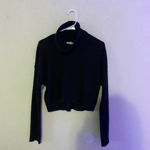 Black Cropped Turtle Neck
